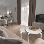 Apartio *
